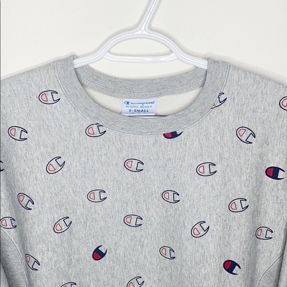Champion Reverse weave scattered logo sweatshirt size XS - Picture 7 of 9